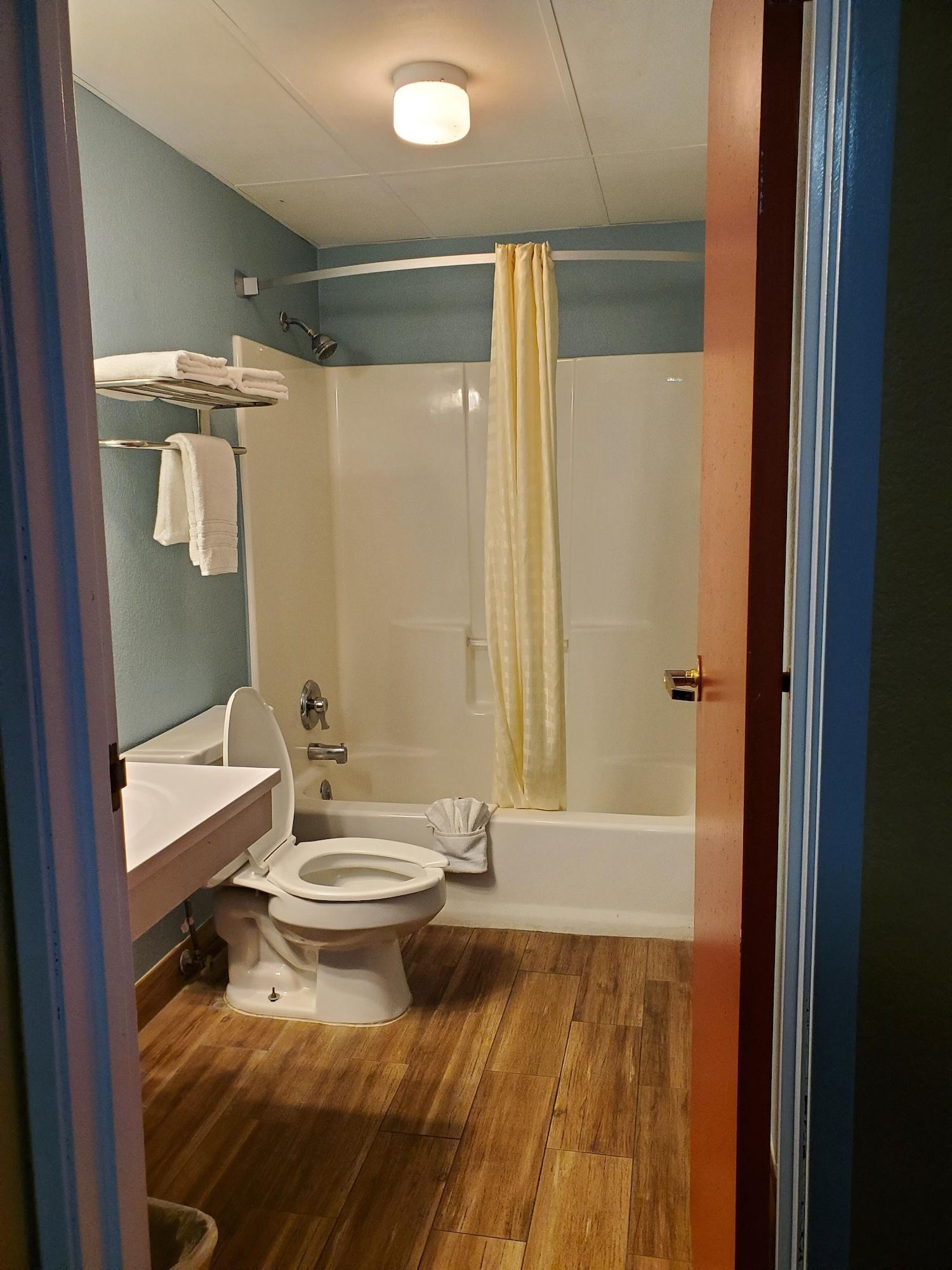 Super 8 By Wyndham Henderson North East Denver Экстерьер фото