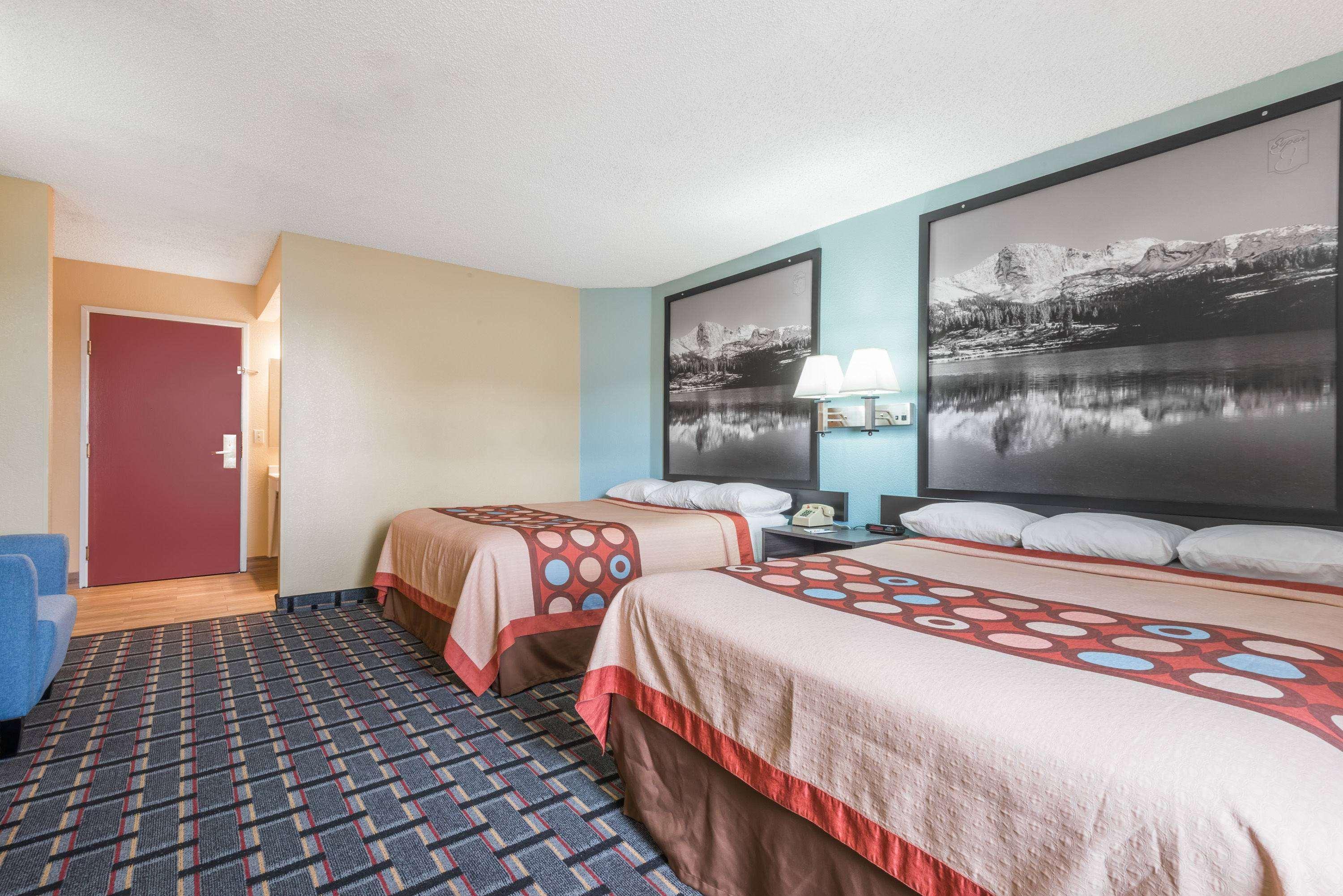 Super 8 By Wyndham Henderson North East Denver Экстерьер фото