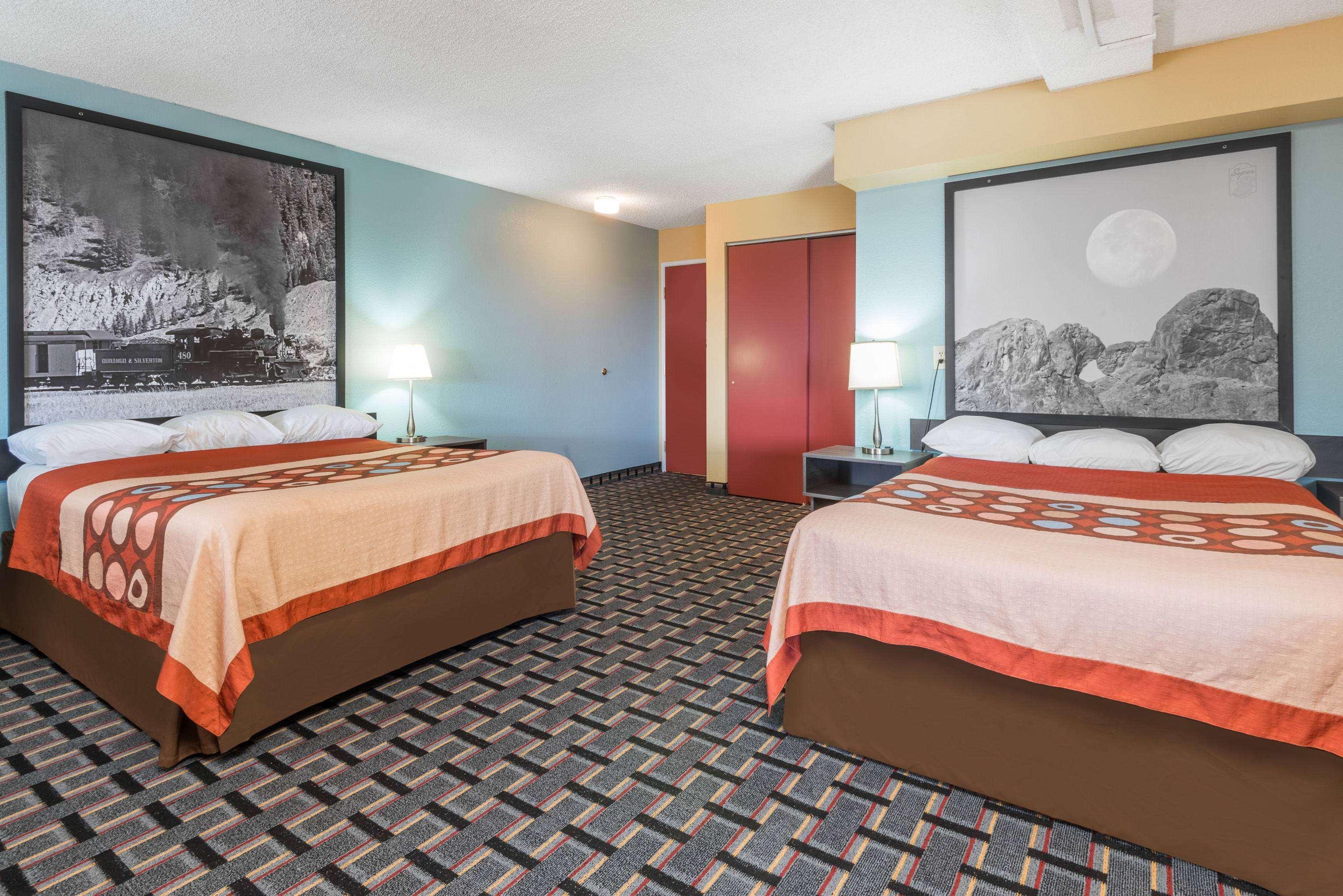 Super 8 By Wyndham Henderson North East Denver Экстерьер фото