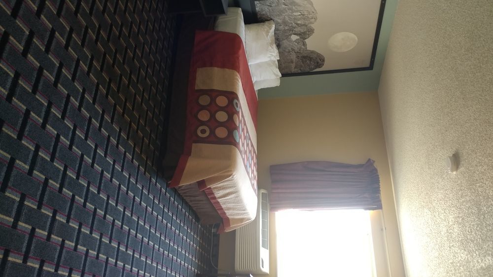 Super 8 By Wyndham Henderson North East Denver Экстерьер фото